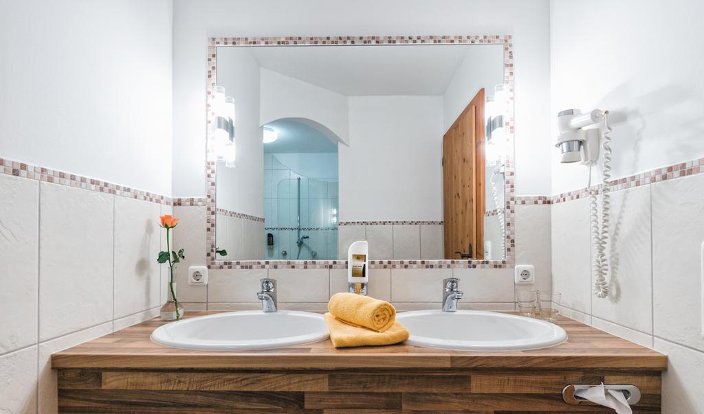 Apparthotel Alpenchalet Нойкірхен-ам-Гросфенедігер Екстер'єр фото