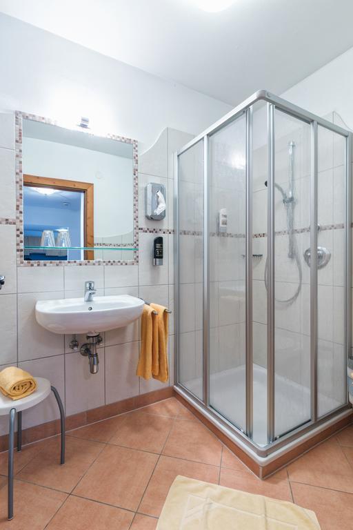 Apparthotel Alpenchalet Нойкірхен-ам-Гросфенедігер Екстер'єр фото